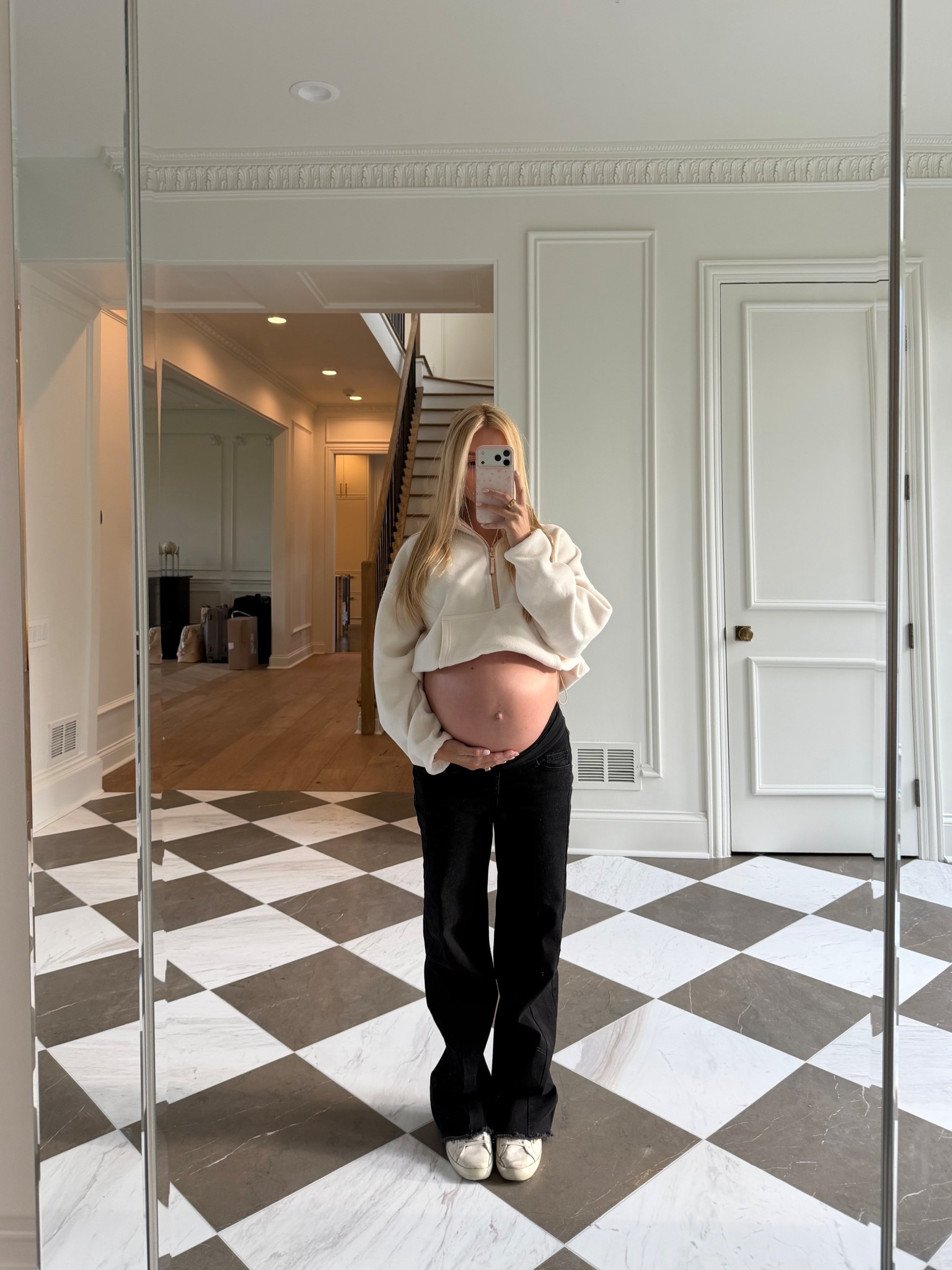 Maternity pants, jeans, denim, pullover 

#LTKmomlife #LTKBump #LTKootd