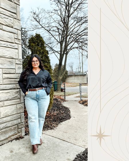 These are my first ‘Curve Love’ jeans from Abercrombie and I’m a fan! The wide leg makes them super comfortable. I just feel like I need a smaller shoe with these to offset the wide leg. Like the pointed boot here, or I’m sure summer sandals will look great!

Also a huge fan of this satiny silky top😍



#LTKcurves 

#LTKstyletip