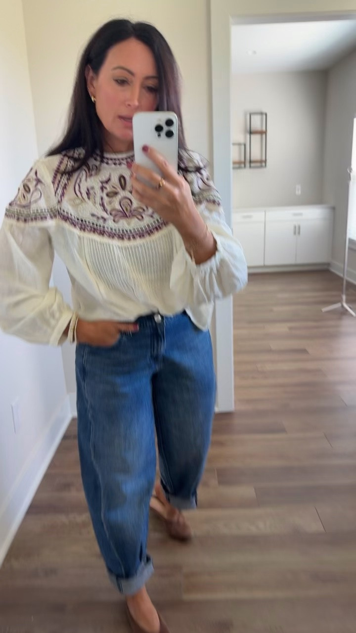 Zara haul! Love this blouse, great quality and so adorable. Wearing medium @Zara