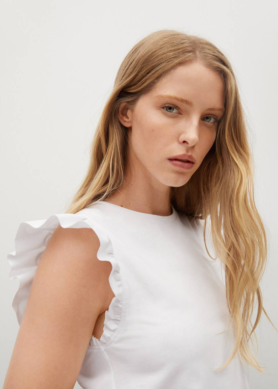 Frills cotton t-shirt | MANGO (US)
