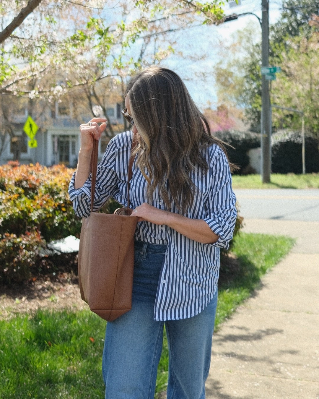 Love these spring pieces from @Quince paired with the best mom tote from @Cuyana 

#LTKmomlife #LTKootd #LTKdayinmylife