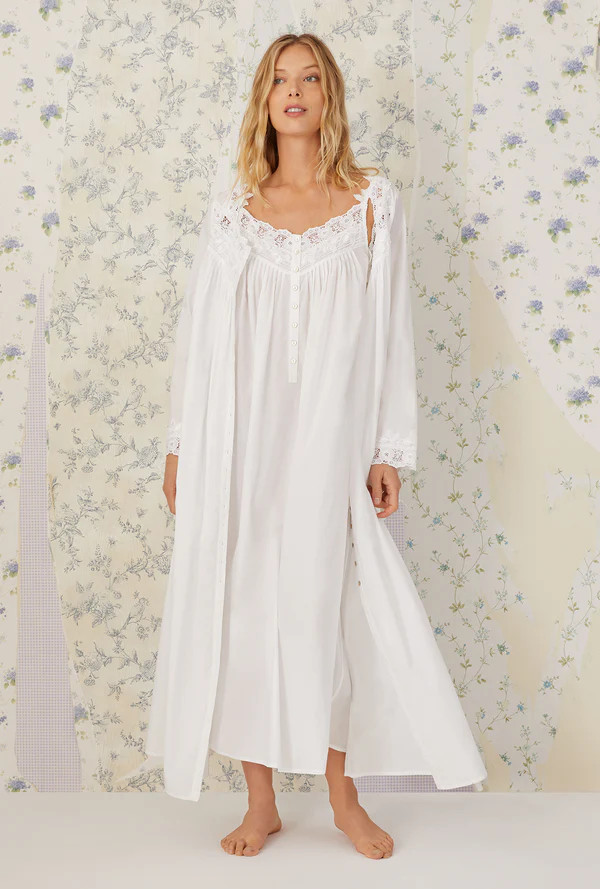 Florentine Lace Ballet Robe | Eileen West