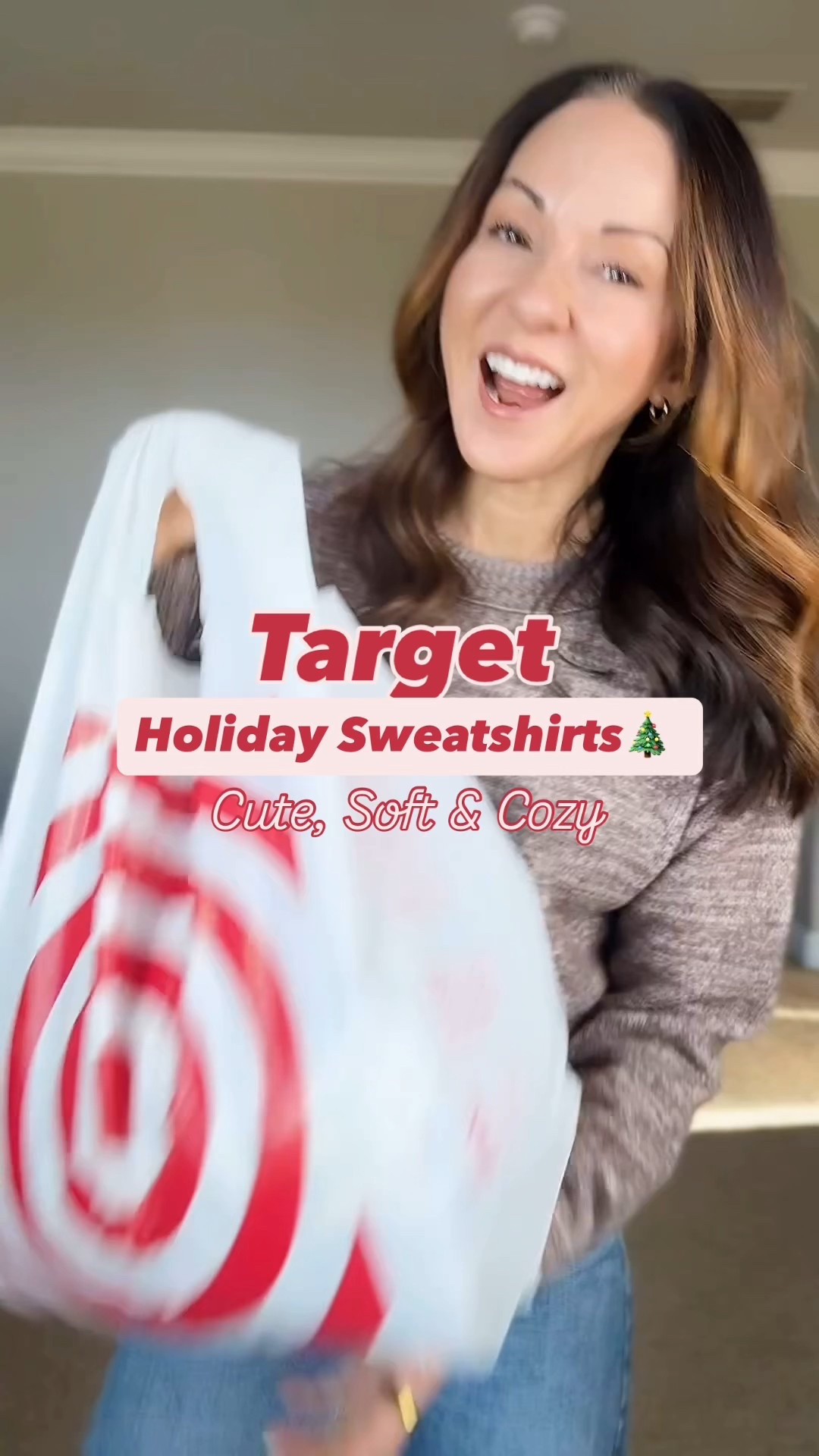 🎯 40% off these super cute holiday sweatshirts from Target! These are so soft and cozy and worth full price!
I’m wearing an XXS in the first two and then the Grinch I sized up to a medium so I could wear it with leggings.  Love the bear sweatshirt and the merrier with a martini sweatshirt! All of these are so cute! For reference I’m 5’1” and 109 LBS.  


#LTKHoliday #LTKSaleAlert #LTKSeasonal