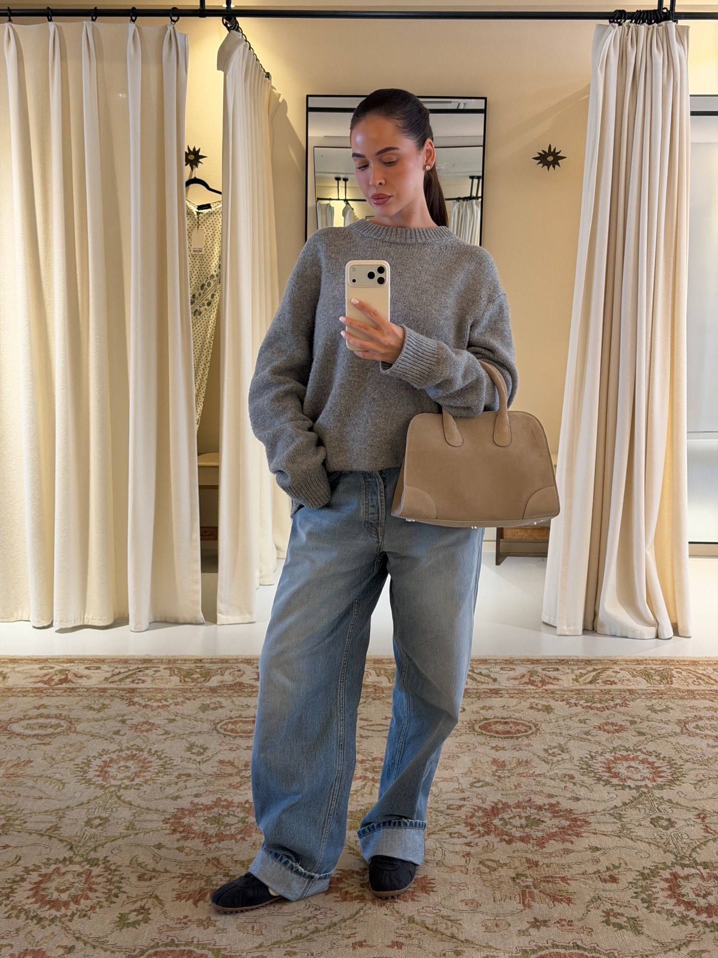 early breakfast meeting comfies 🍳