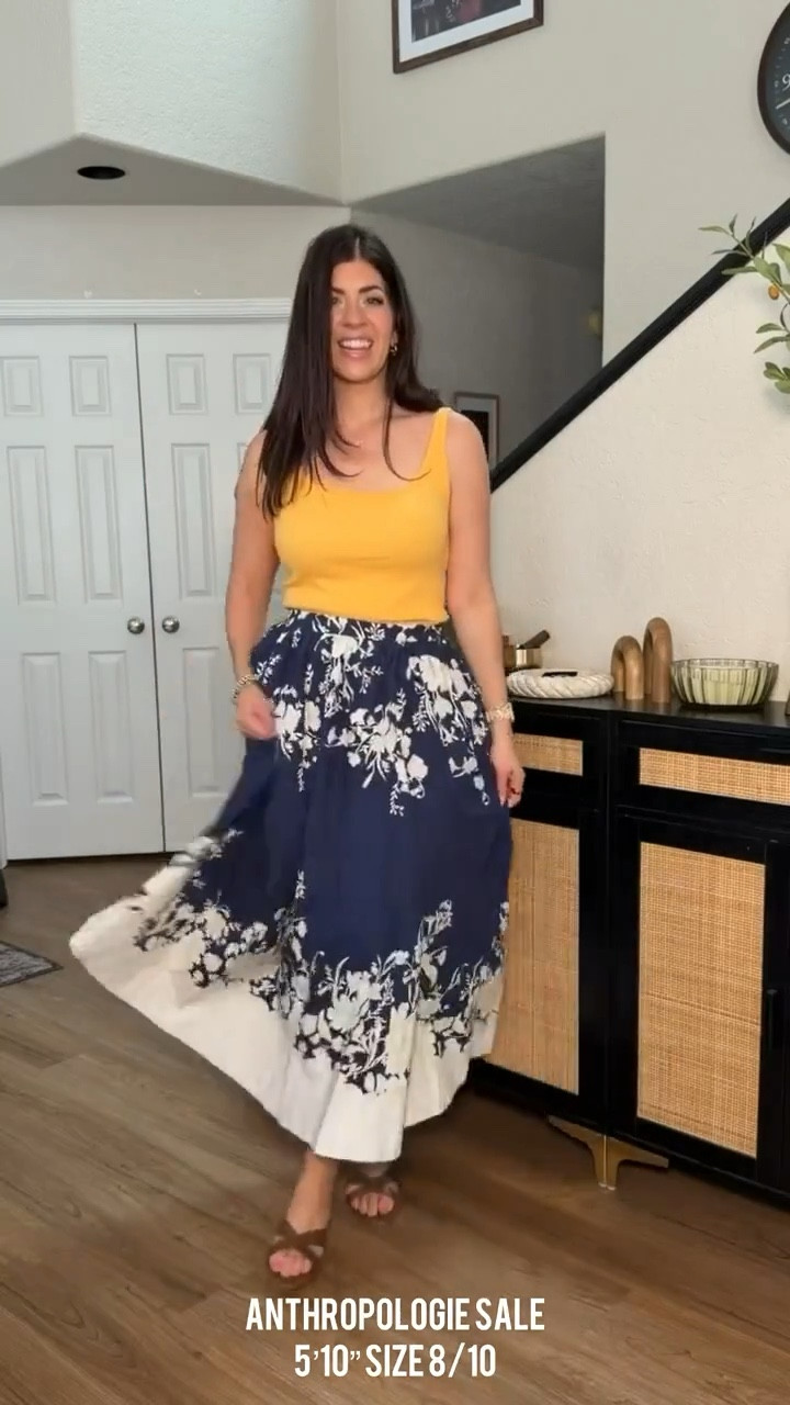  In a medium tank and medium skirt

Anthro sale, floral skirt, midi skirt, workwear, midsize spring to summer style, casual outfit, spring outfits, summer outfits, everyday outfit, mom outfit 
 

 

#LTKSeasonal #LTKOver40 #LTKSaleAlert