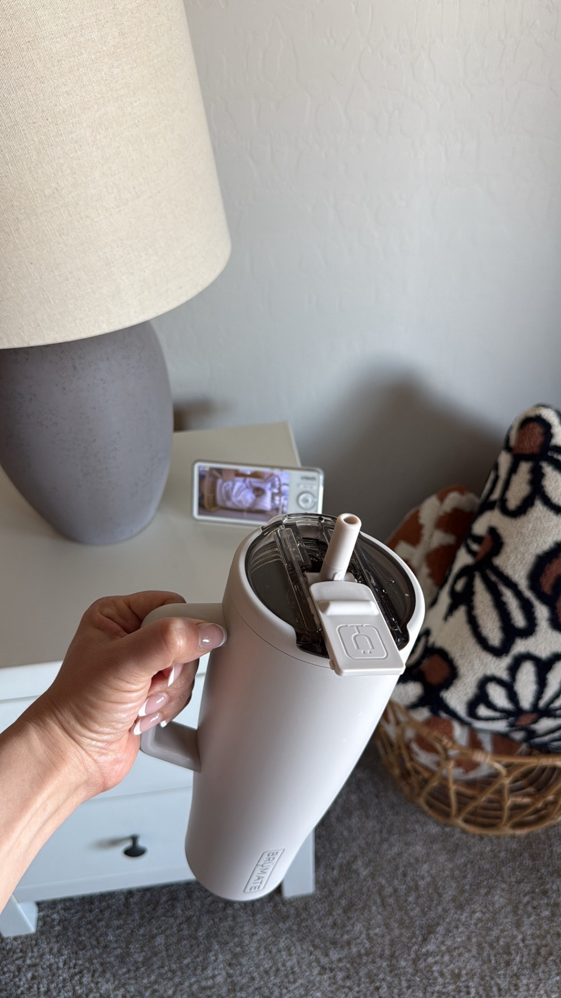 @brumate did this tumbler so right. 

 100% leakproof
covered flip-down
metal straw
SoftSip™ silicone straw
BevGuard™ technology to keep your drinks cold for 24+ hours
cup holder friendly base


My new favorite. 🤍✨

#LTKActive #LTKdayinmylife #LTKmorningroutine