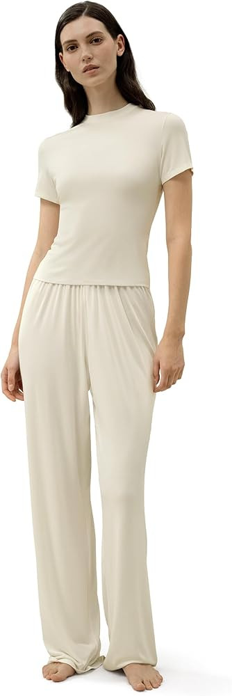 LilySilk Women Silk Jersey Pajama Set Slim Fit Short Sleeve Top Silk Lounge Sleepwear Homewear La... | Amazon (US)