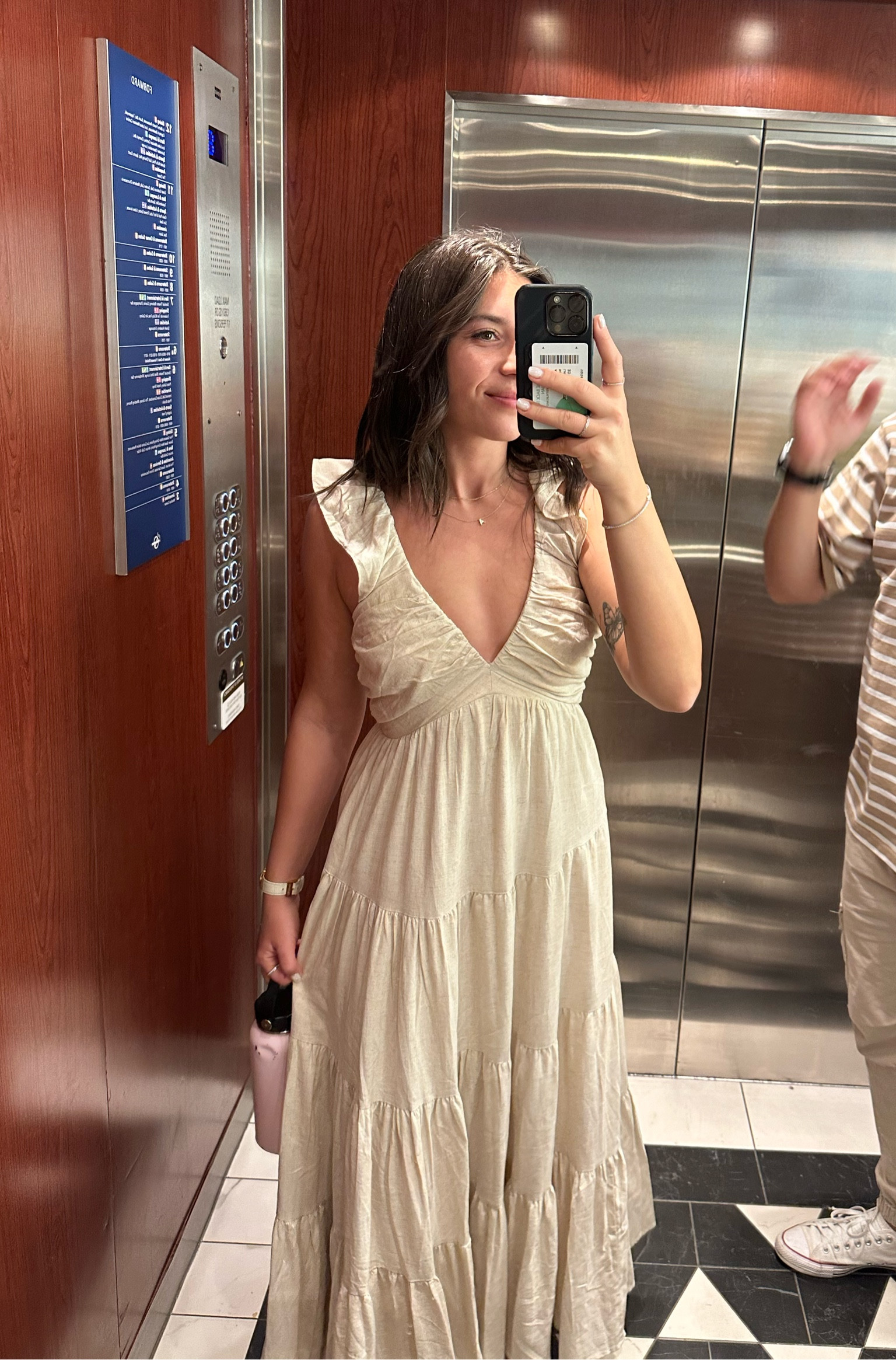 wearing a size 8!! 

#LTKVideo #LTKstyletip #LTKfindsunder100