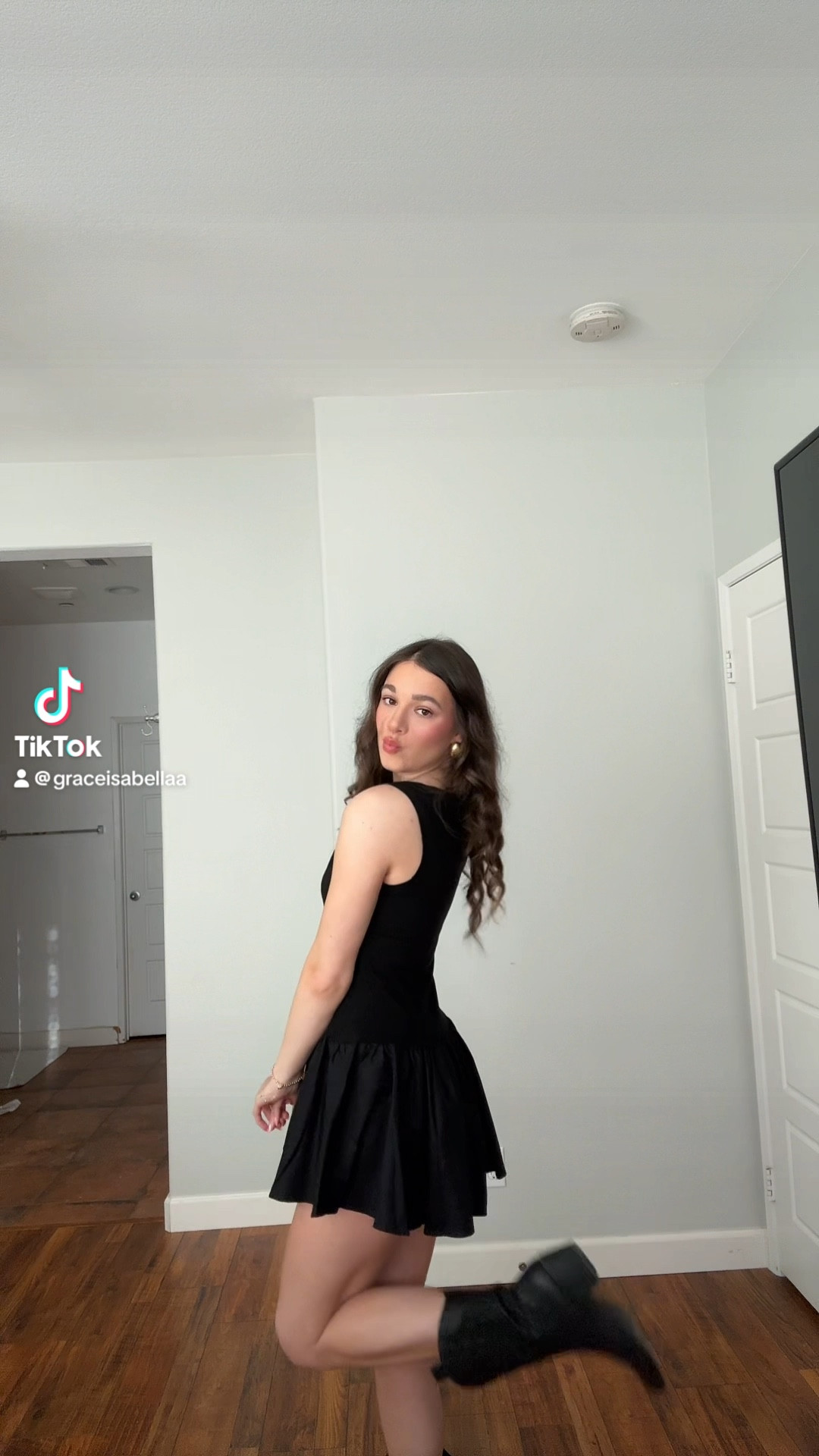 cutie little reformation dress size s

#LTKVideo #LTKU