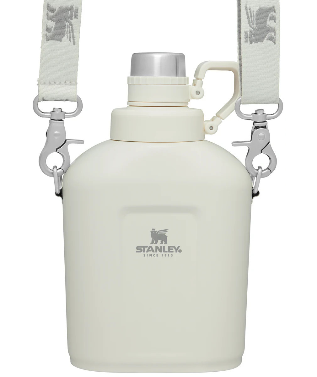The Legendary Classic Canteen | 1.1QT | Stanley PMI US