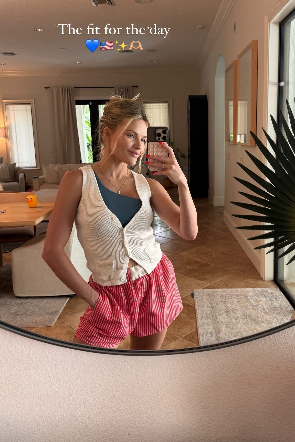 Outfit for 4th of July! These shorts are amazon and so cute. 

amazon shorts l july outfit l summer