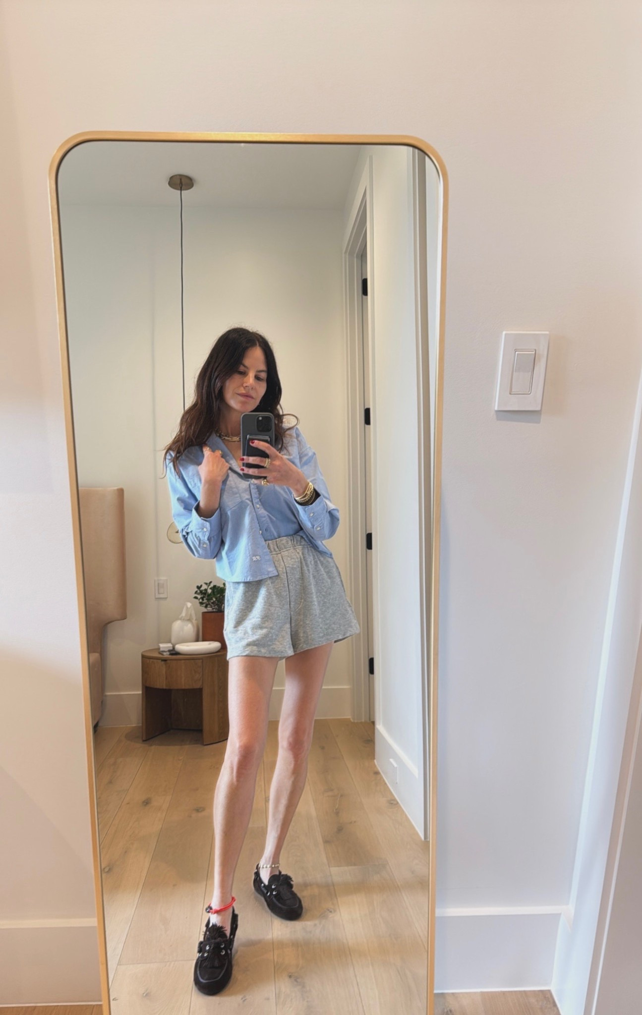 Comfy fall outfit

Women’s fashion, summer fashion, fall fashion, summer style, fall style, summer outfits, fall outfits, summer outfit inspo, fall outfit inspo, trendy fashion, chic style, Miami fashion, mom style 



#LTKStyleTip #LTKOver40 #LTKSeasonal