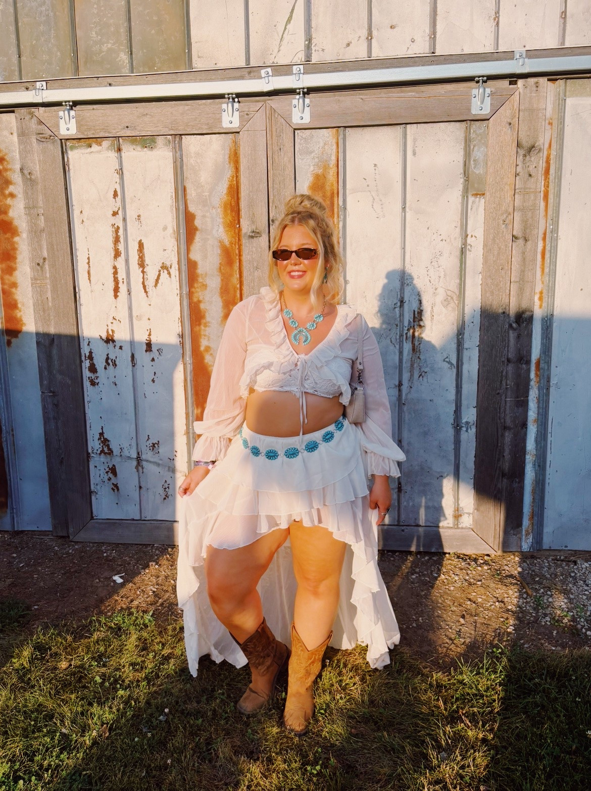 Day ✌🏼 country thunder Wisconsin 🤠✨🐴👢🤍

#LTKootd #LTKdayinmylife #LTKgrwm