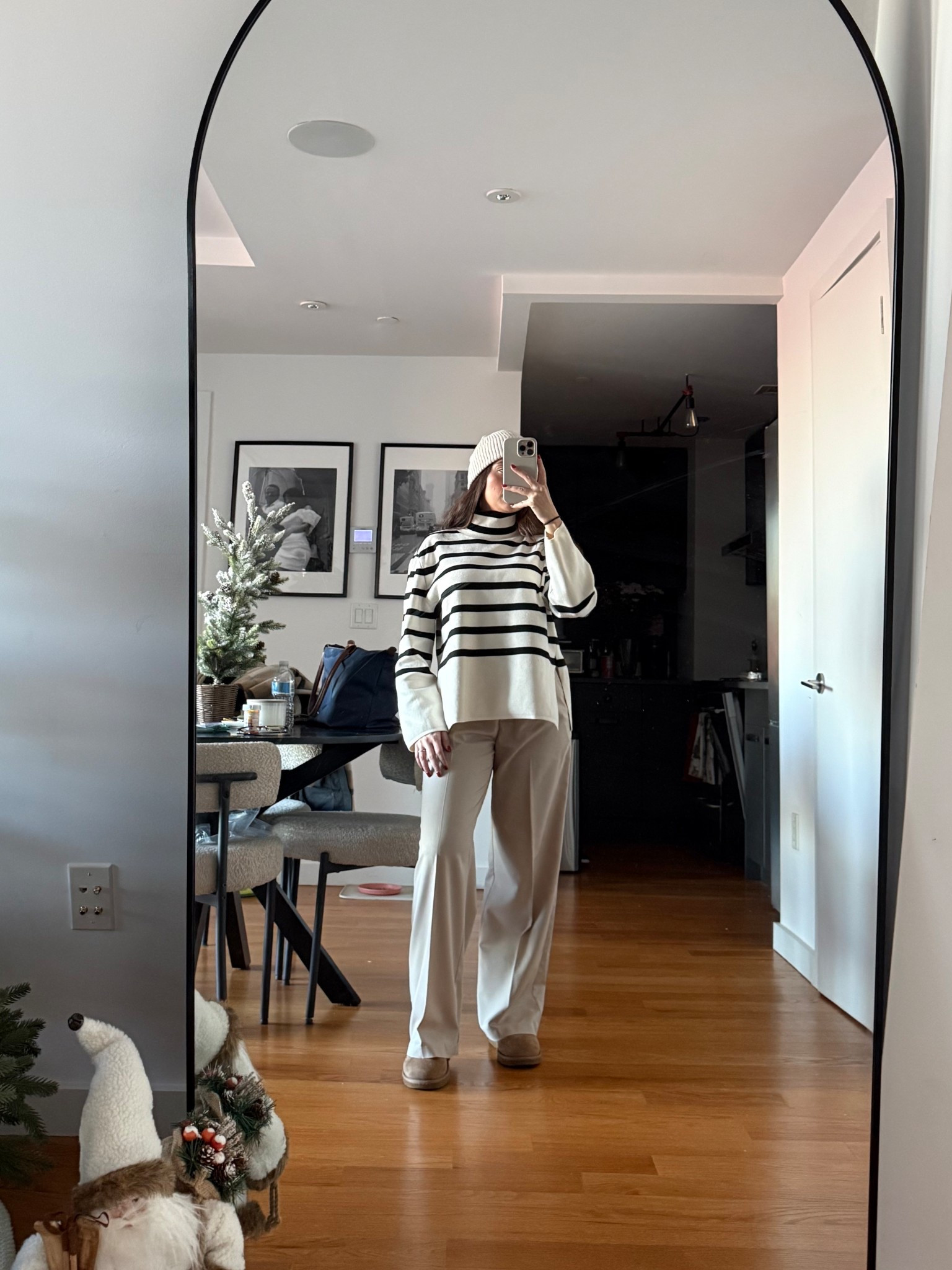 Cozy stripes + winter neutrals. 🤍🤎🖤

#LTKdayinmylife #LTKootd #LTKgrwm