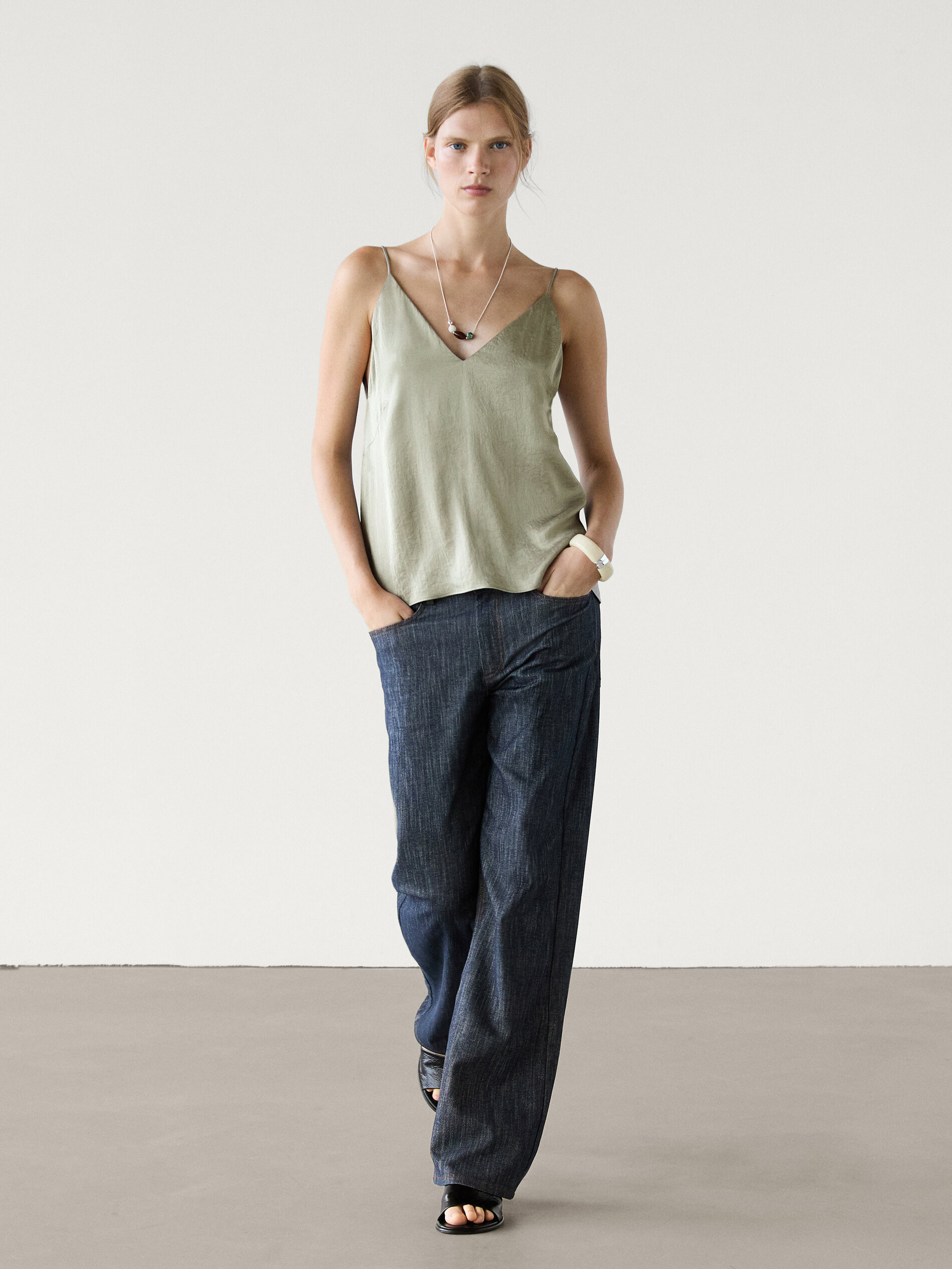 Satin co-ord top with V-neckline | Massimo Dutti US