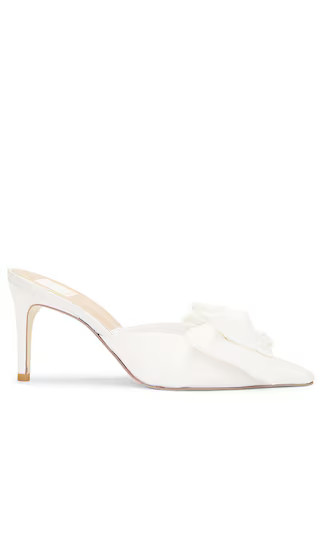 Kayli Pearl Pearl in Vanilla | Revolve Clothing (Global)