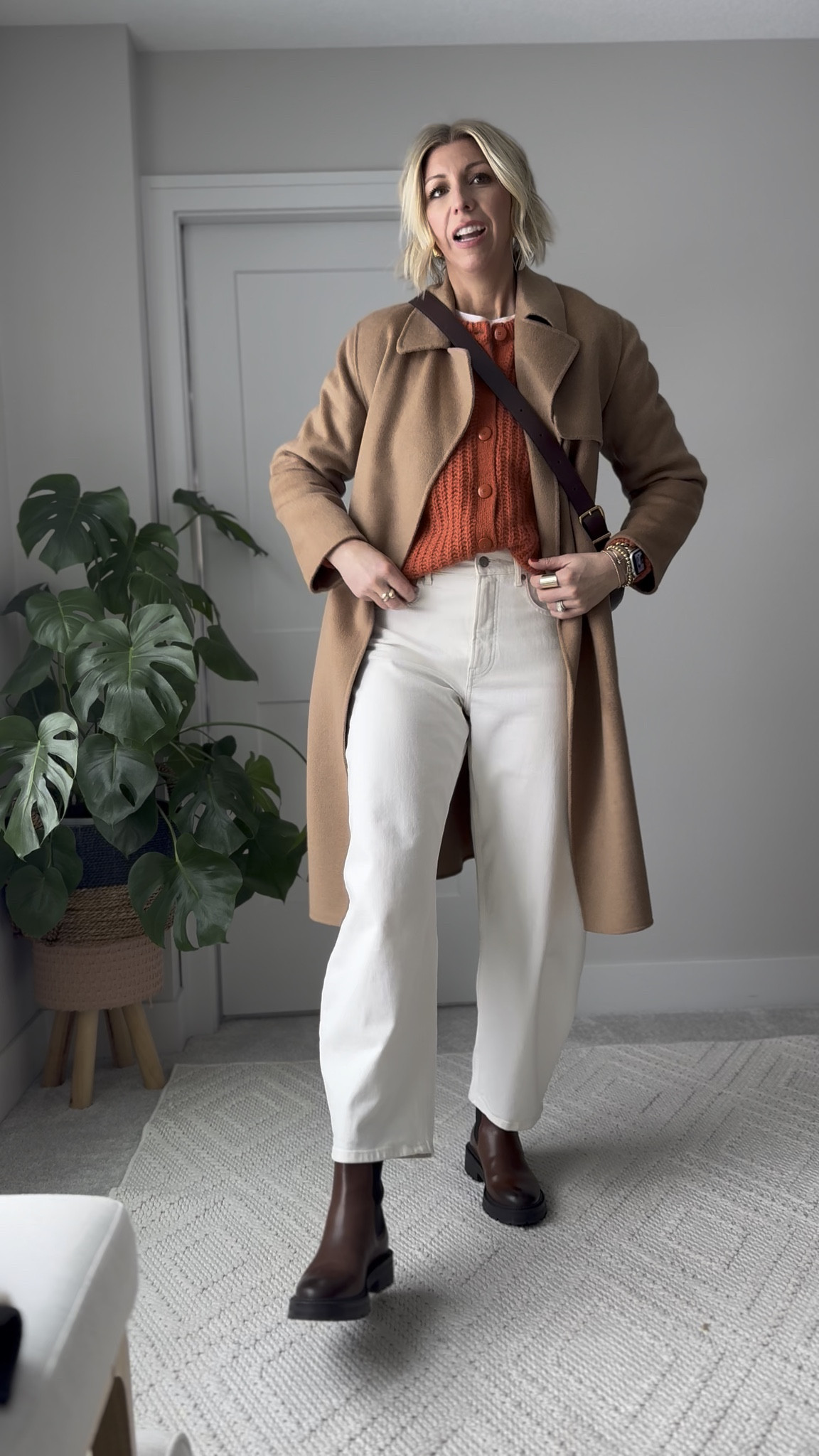 Styling white jeans for winter with a cozy cardigan, Chelsea boots, overcoat + leather bag 

#LTKStyleTip #LTKOver40 #LTKWatchNow