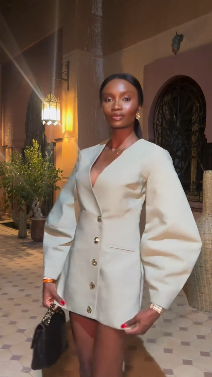 You get a blazer and a dress in one piece 🥰🥰 would you wear this? 

Checkout my LTK for link to this dress 🔗

#LTKsummer #LTKuk #LTKdresses