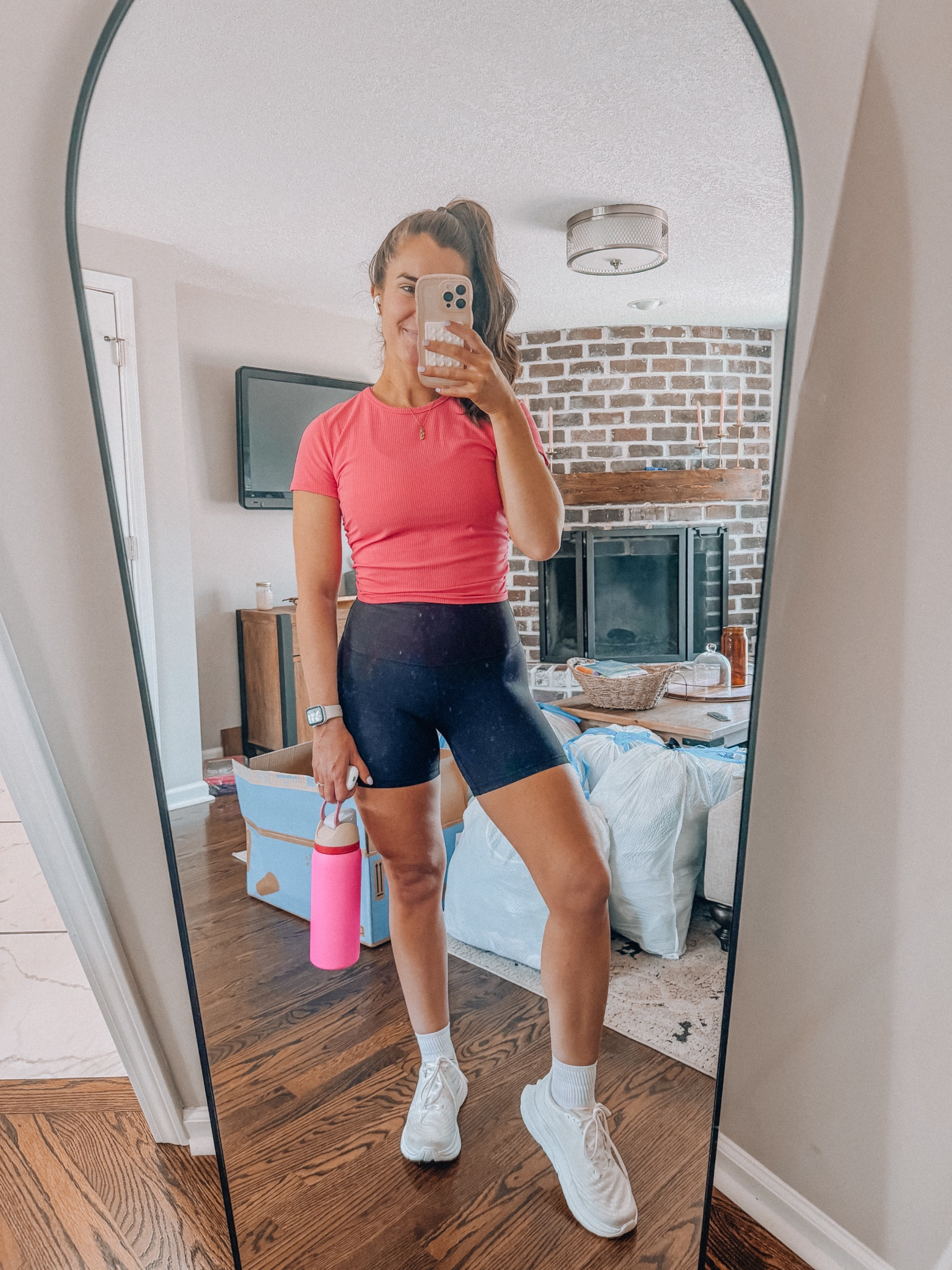 this workout top is hands down my fave right now for spring! Absolutely love this color 🩷 I am in a size 6 

#LTKfindsunder100 #LTKfitness #LTKActive