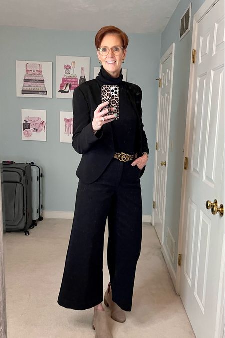 All black monochromatic outfit is one of my favorites. Add a contrast with a bootie for interest.

Anthropologie jeans, nordstrom sweater, Nordstrom blazer, dr scholls boots

Taupe booties, all black outfit, black wide leg jeans, black blazer, monochromatic outfit, classic outfit, tall friendly outfit

#LTKSale #LTKFind #LTKstyletip