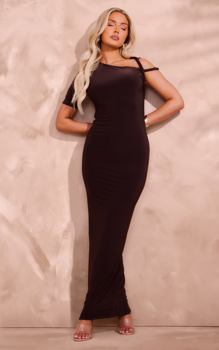 Chocolate Slinky Twist Shoulder Midaxi Dress | Pretty Little Thing (Australia & New Zealand)