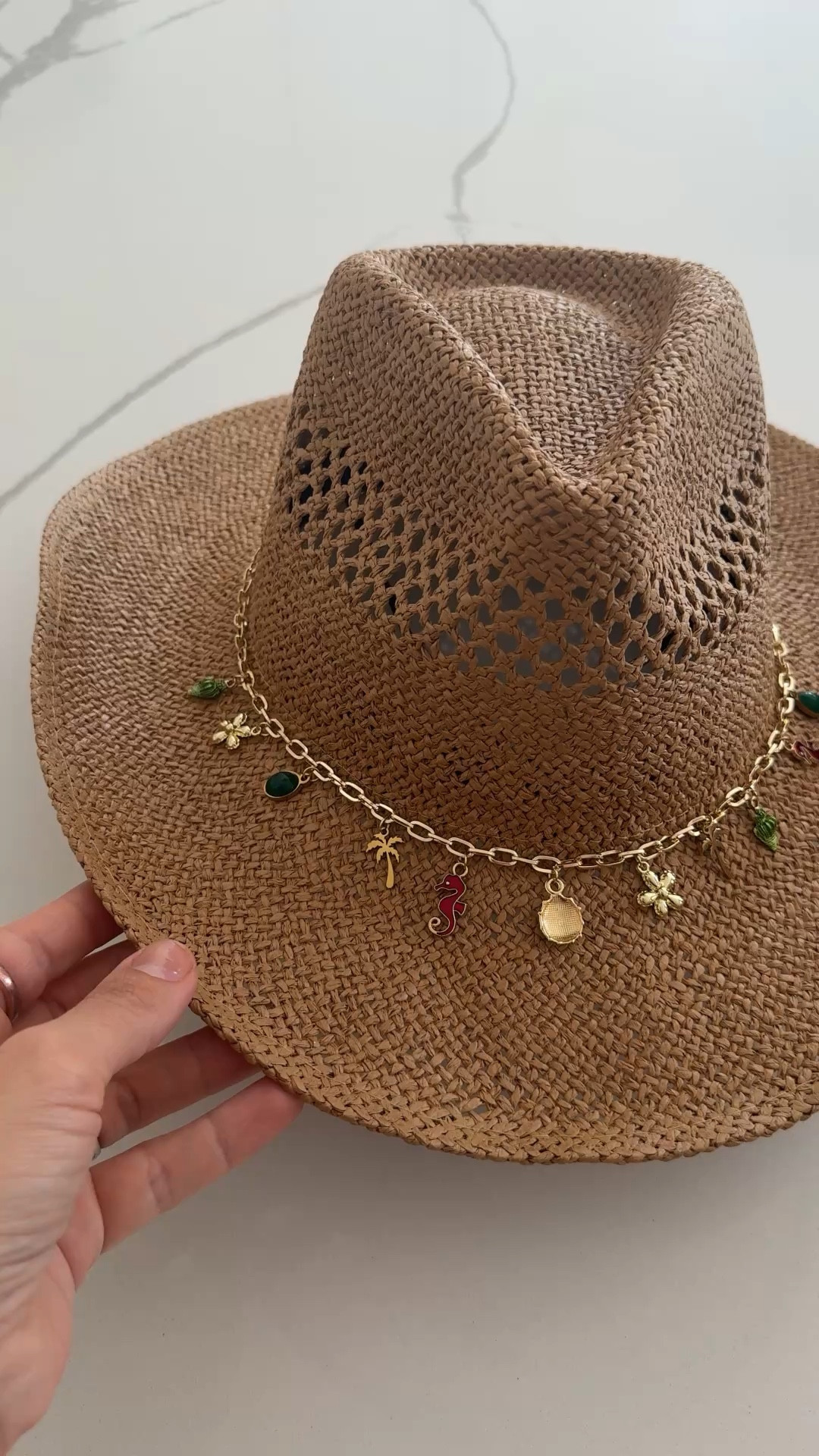 Walmart summer hat for pool and beach days under $18!

Walmart finds
Walmart accessories 


#LTKTravel #LTKFestival #LTKSeasonal