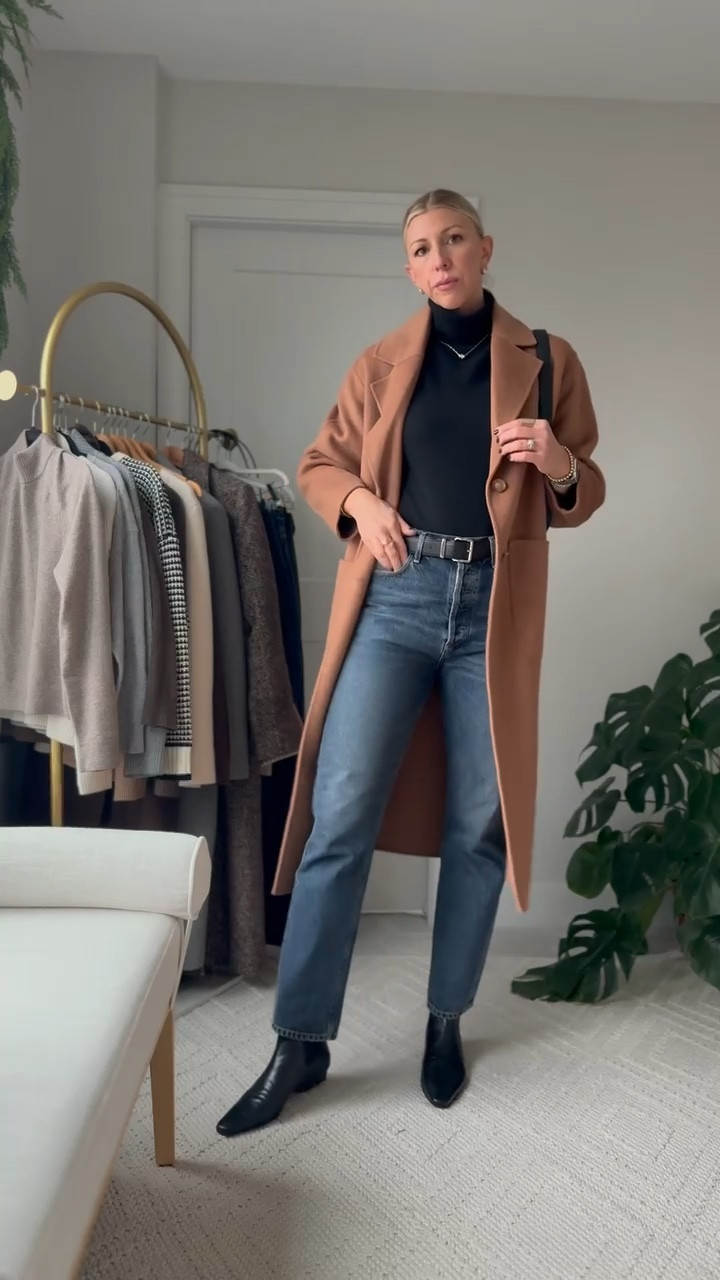 The Camel Coat


#LTKCyberWeek #LTKHoliday #LTKootd