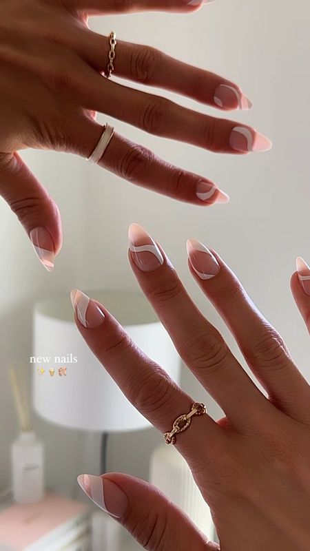 Love Glamnetic nails! They look perfect and are so sturdy. 2 weeks gym, cleaning.. and I’m not careful with them.

Press on nails, manicure

#LTKunder50 #LTKstyletip #LTKbeauty