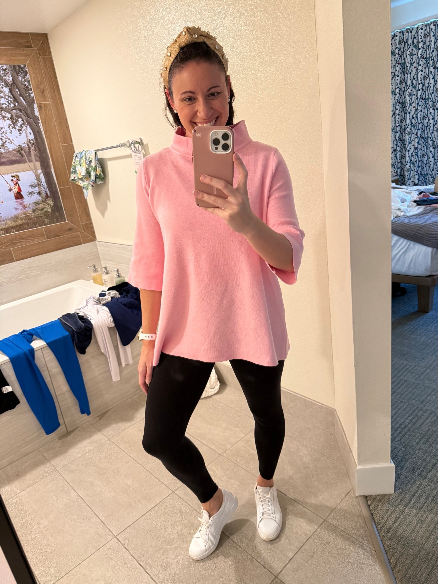 Full look at a great winter sweater and southern winter look! You can grab this sweater in multiple colors from Mint Julep and you can always add boots to this for a little colder weather vibe! 

#LTKdayinmylife #LTKgrwm #LTKootd