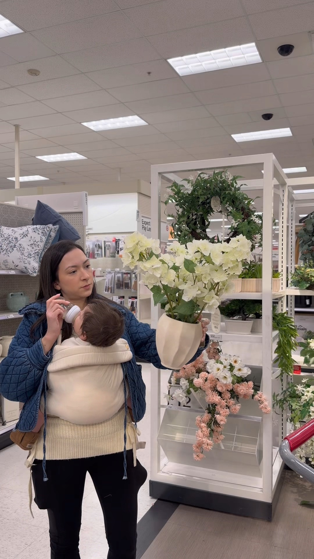 A little shopping spree is always a good idea! @Little Spoon @Target 


Target haul // spring decor // shopping vlog // toddler snacks // baby food 

#LTKdayinmylife #LTKmomlife #LTKvlog