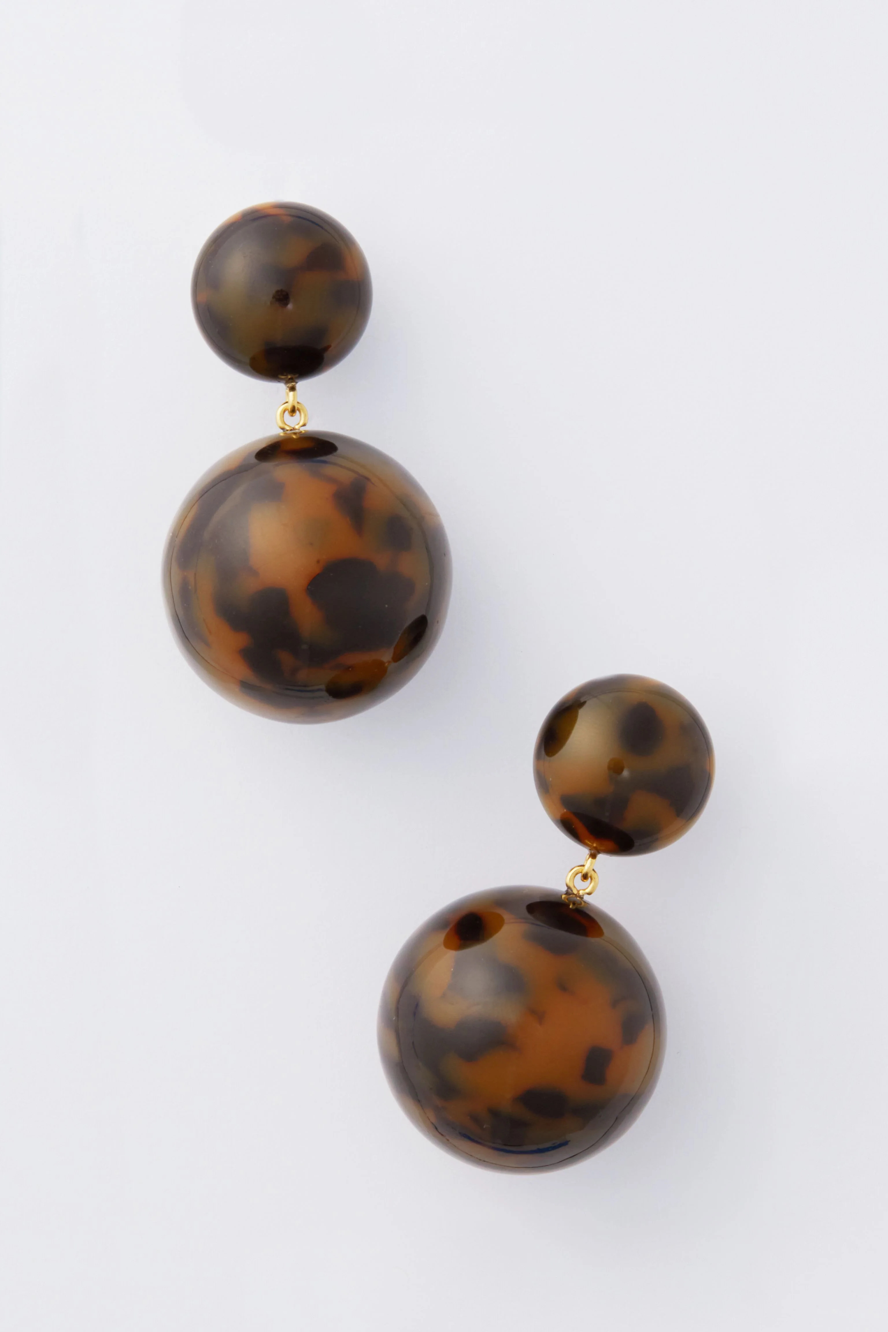 Tortoise Lantern Earrings | Tuckernuck (US)