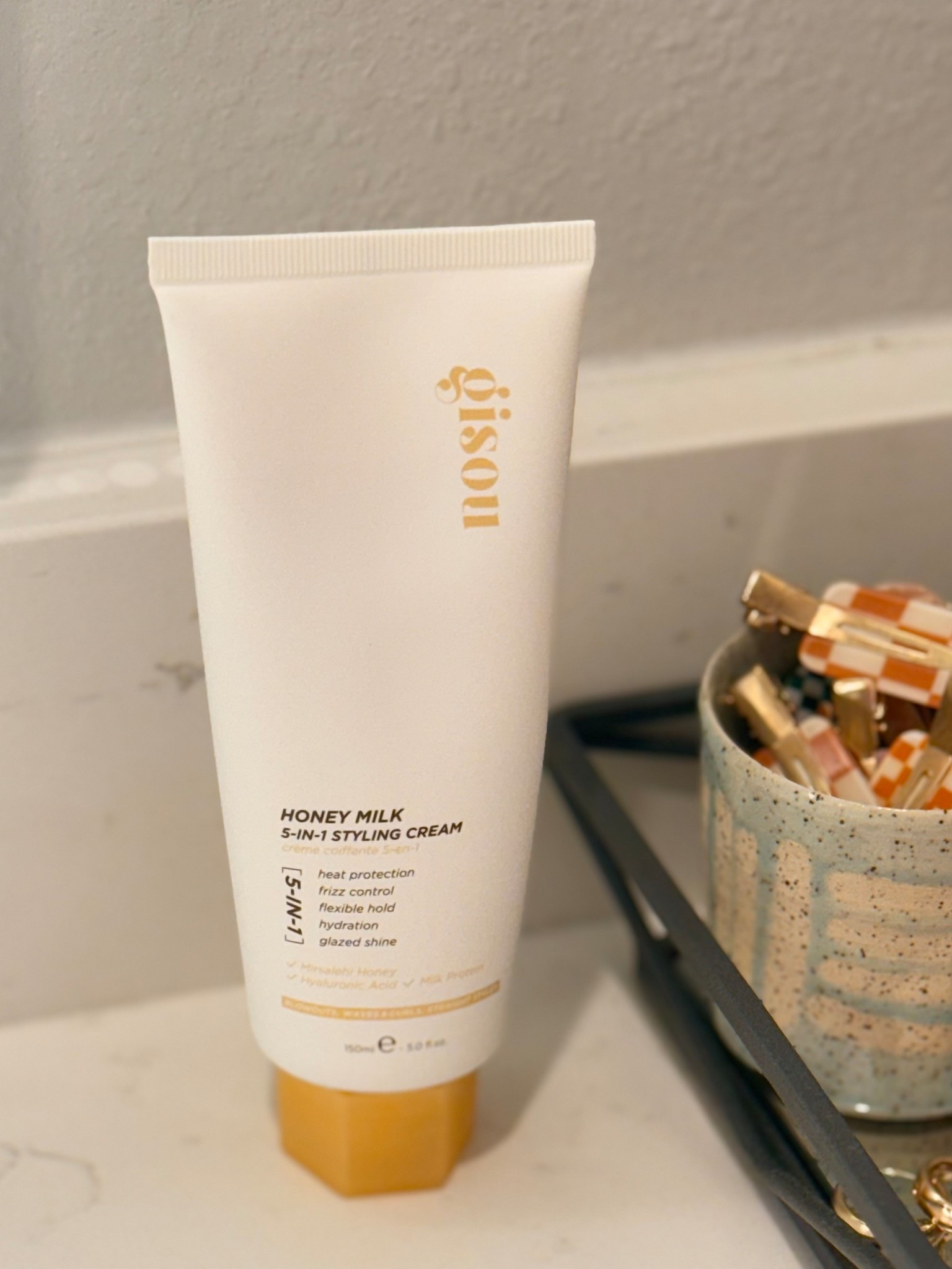 5-in-1 styling cream 🍯

#LTKBeauty #LTKFindsUnder50 #LTKStyleTip