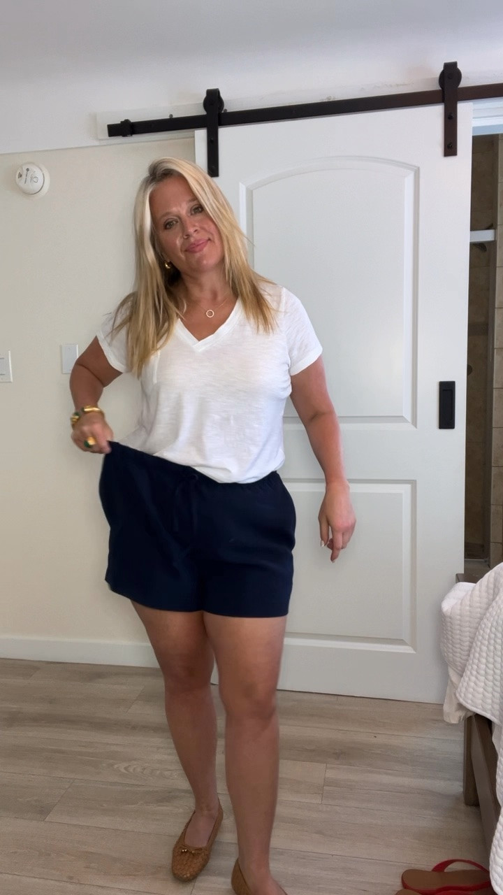 ✨Tap the bell, save and ❤️ start here over 40 fashion, midlife style, midsize fashion and luxury looks for less.  

Start with worth..

Favorite t shirt atm wearing large (size up if in between sizes.) for relaxed fit washes well.

Aritzia lodge shorts ⭐️⭐️⭐️⭐️⭐️
Wearing large tts (size up if in between sizes.) 


Every outfit has a reason it works. That’s Outfit Physics™. 🤍 

👑 Helping you look good, feel good.-Lindsey Denver   Check back daily for belly-friendly style, confidence, and Outfit Physics™.

#LTKOver40 #LTKMidsize #LTKPlusSize

Comment SHOP below to receive a DM with the link to this post on my LTK ⬇ https://liketk.it/6jDpy