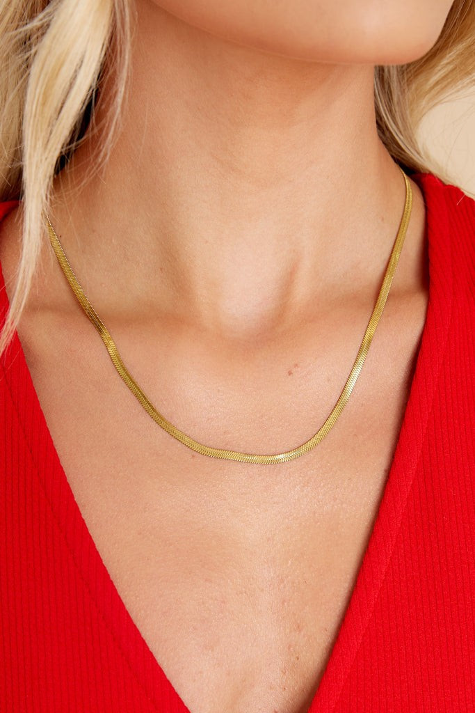 Retro Revival Gold Necklace | Red Dress 