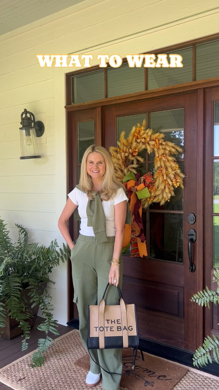 @Walmartfashion haul pt ✌🏼loungewear edition! When I say these sets are a must I mean it! Lightweight and the material is 🙌🏼 #walmartpartner #walmartfashion


#LTKActive #LTKSeasonal #LTKFindsUnder50