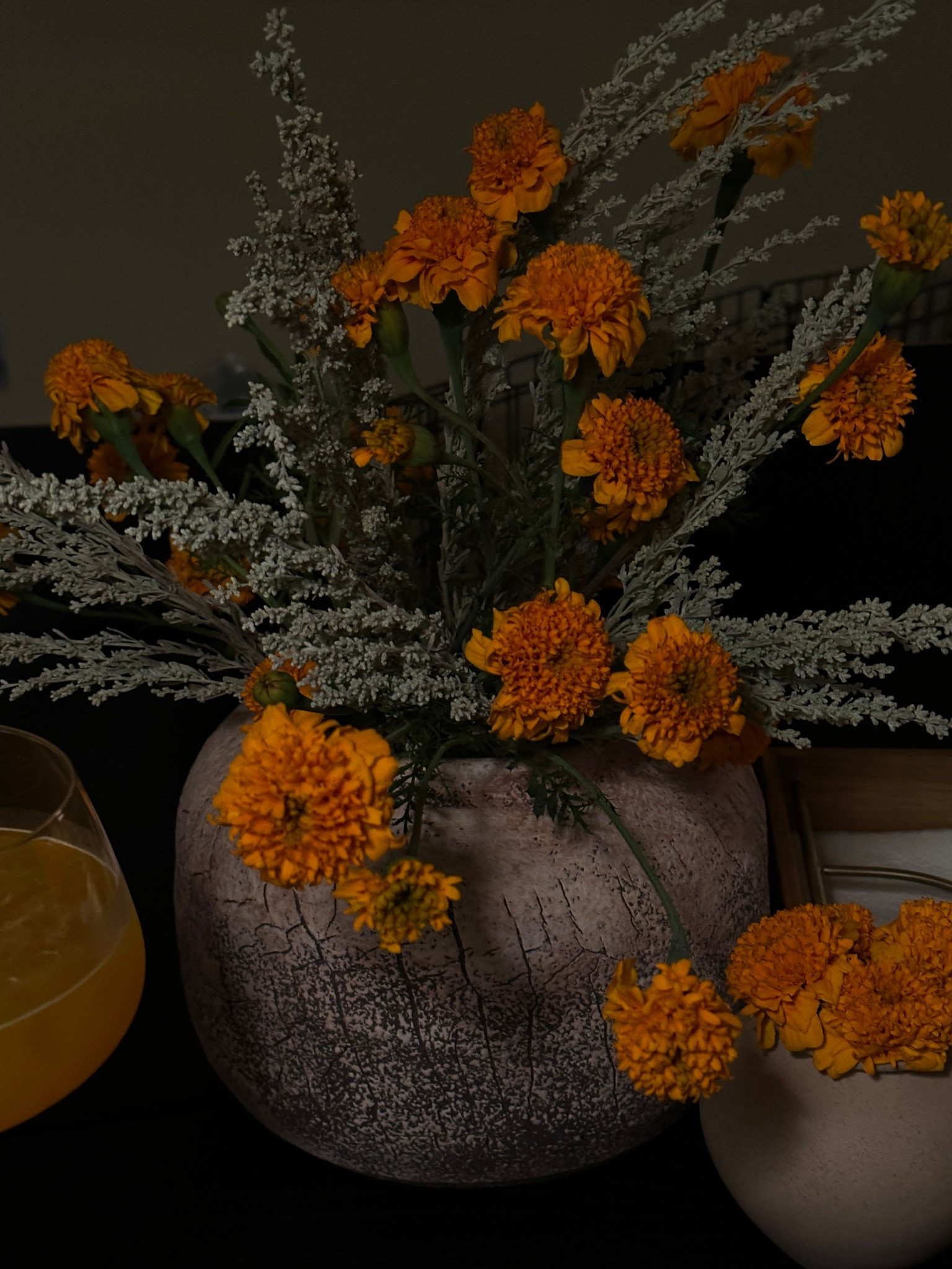fall florals in my favorite ceramic vase🤩

#LTKSeasonal #LTKHome #LTKFindsUnder100