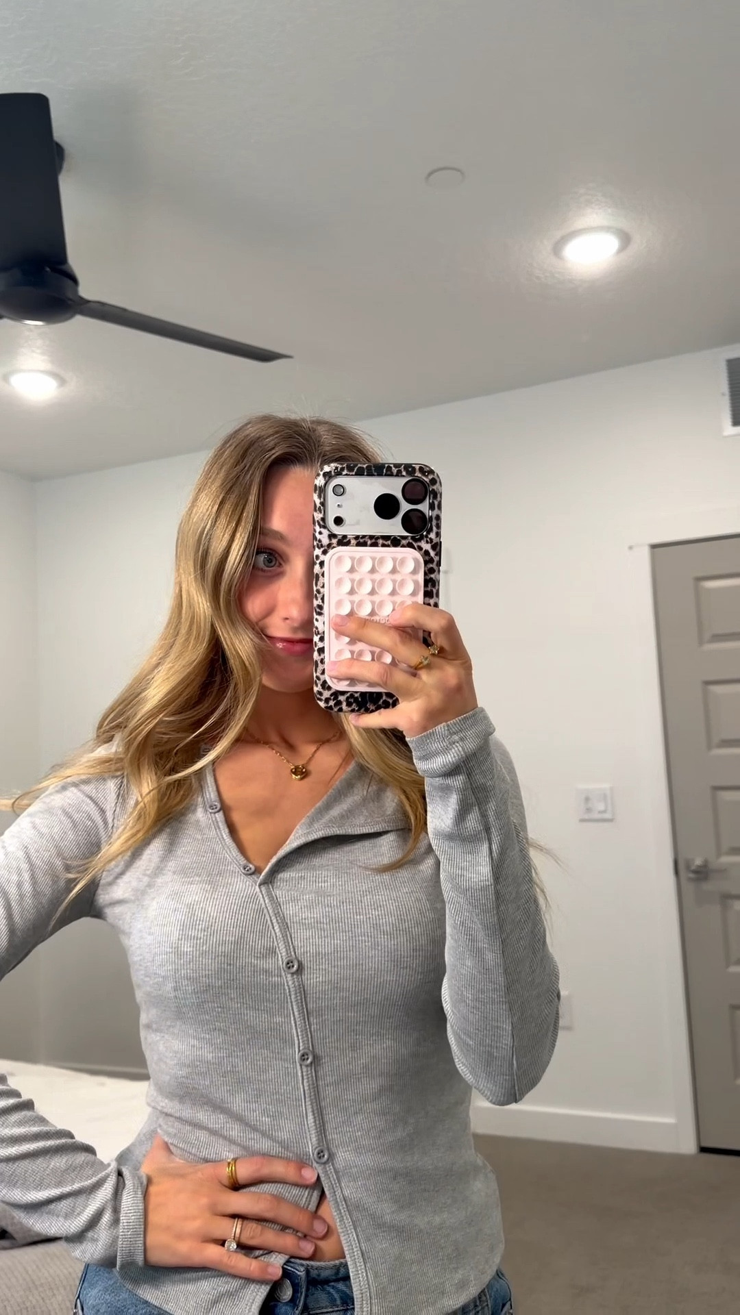 The cutest Amazon long sleeves! Wearing a size small! 

#LTKSeasonal #LTKPetite #LTKFindsUnder50