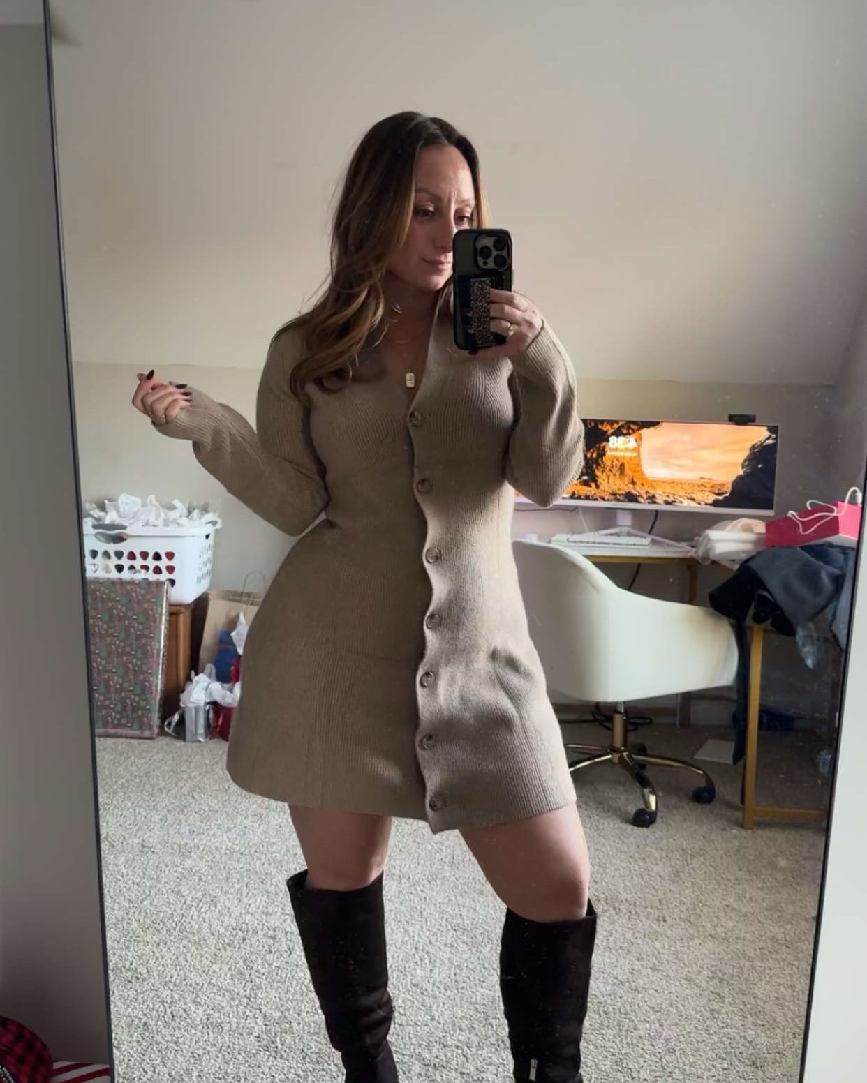 These sweater dresses are casual and cute, and the boots are sooo comfortable 

#LTKSeasonal #LTKMidsize #LTKootd