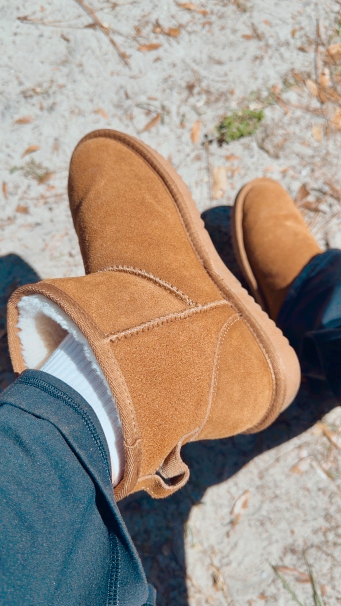 Cozy, warm, and actually cute 🙌🏽 these boots have been my go-to for camping trips & chilly mornings. Super comfy and easy to throw on—just size up 1/2 a size for the perfect fit 🤎🔥

#LTKSeasonal #LTKShoeCrush #LTKStyle

#LTKOver40 #LTKmomlife #LTKdayinmylife