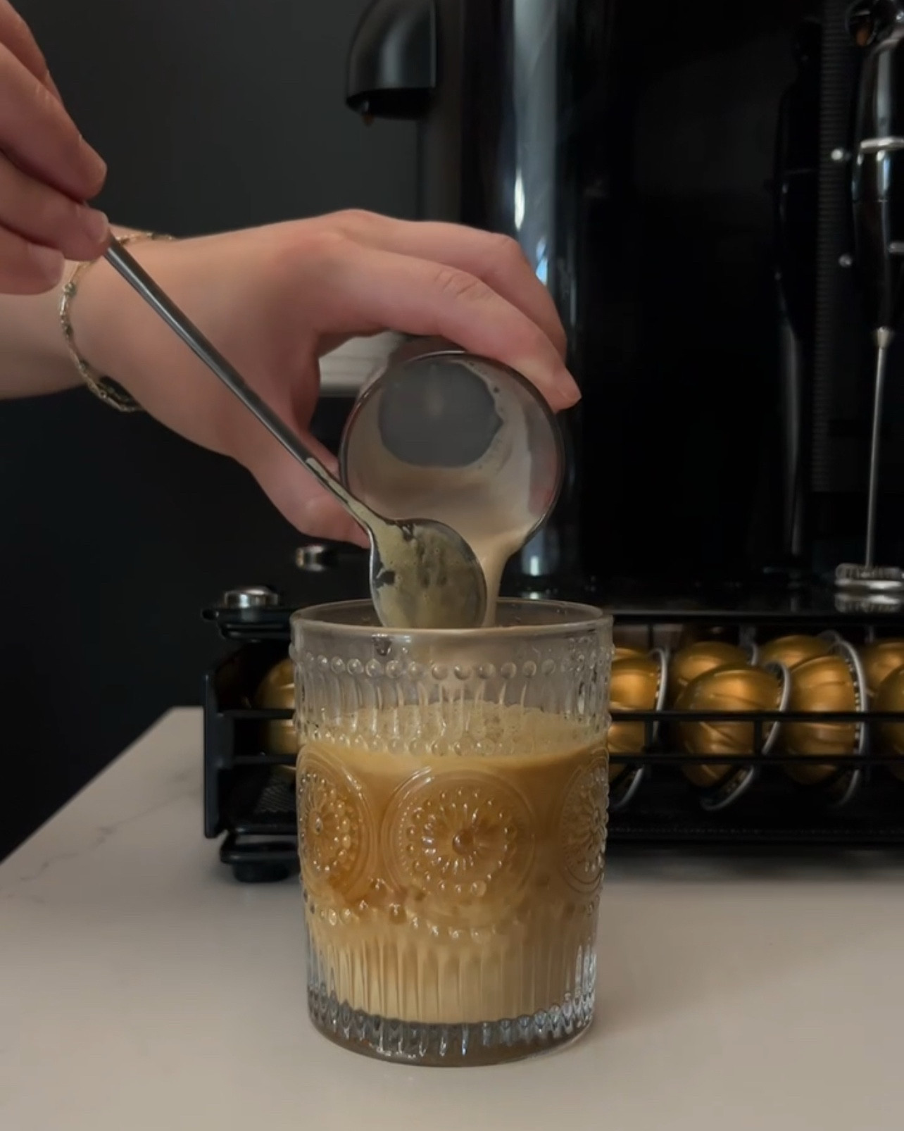 Such cute ribbed glass cups! Perfect for any cold drink! 