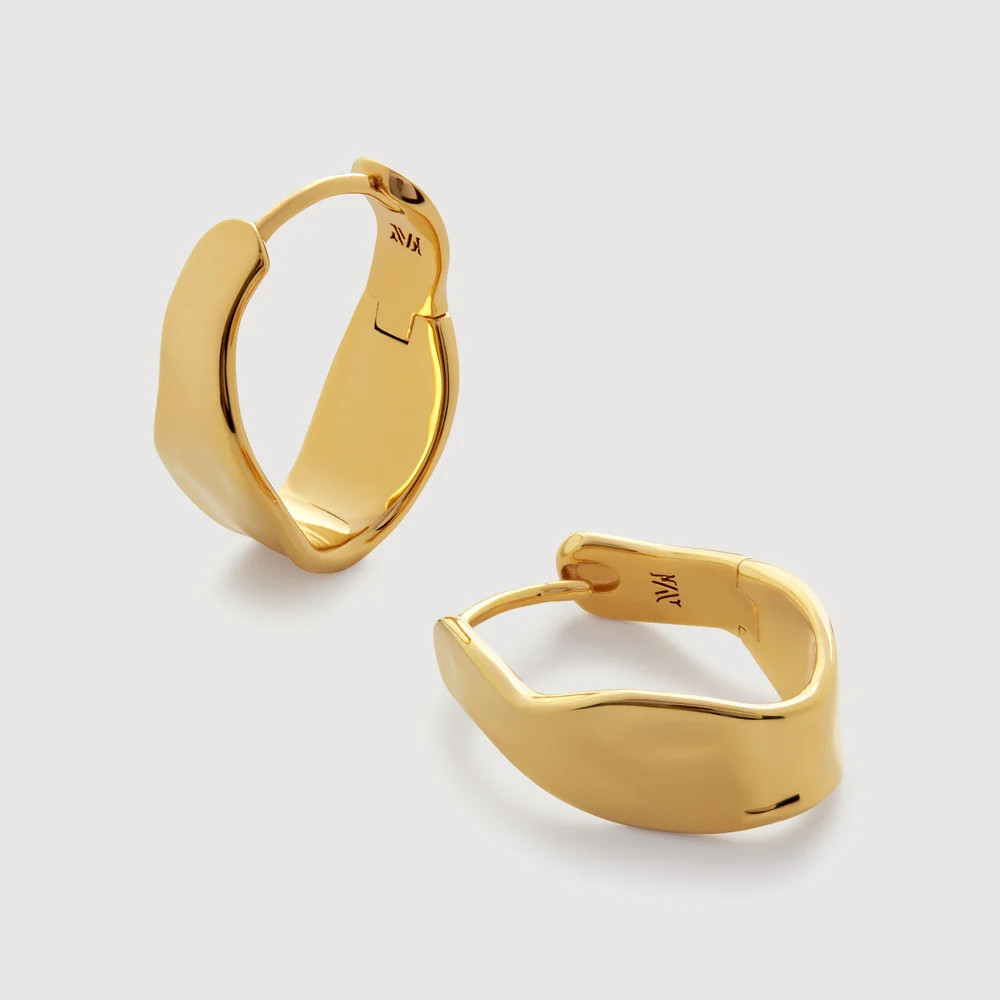 Gold Wave Medium Hoop Earrings | Monica Vinader (US)