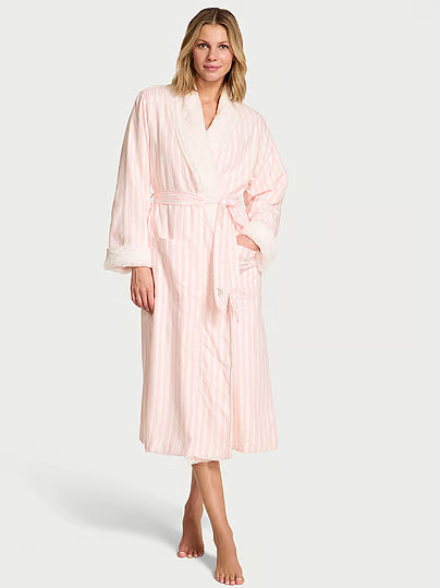 Cozy Flannel Plush Reversible Robe, Print, M/L - Women's Robes - Victoria's Secret | Victoria's Secret (US / CA )