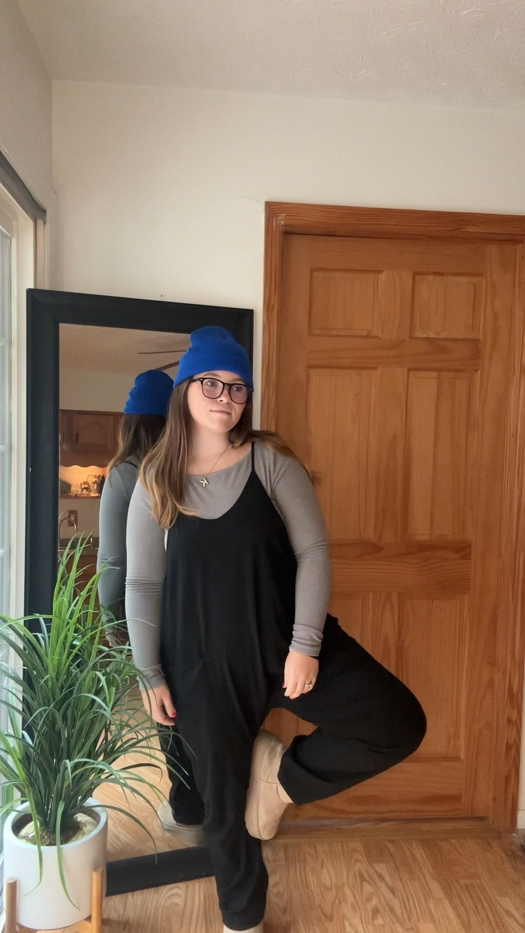 Cool girl winter comfy outfit! Wearing a large in all items! 

#LTKStyleTip #LTKMidsize #LTKShoeCrush