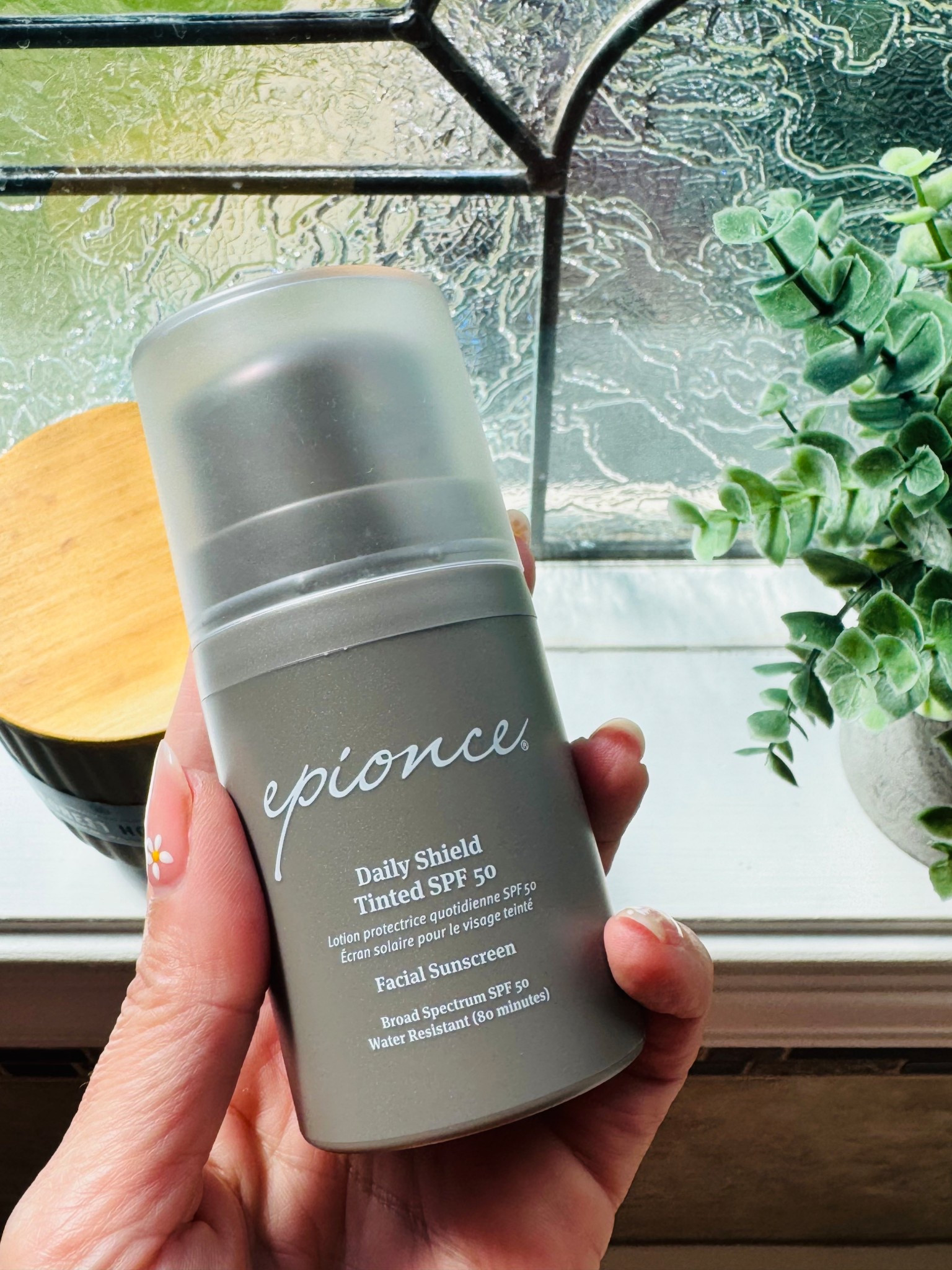 Best Tinted Shield. Matches all skin tones. Not oily!

#LTKBeauty #LTKFindsUnder50