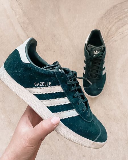 I love when vintage styles get revived. I had gazelle’s in high school and now rockin them once again!  With a little bit of an upgrade… love the shimmer detail in the stripes!  

Adidas gazelle, sneakers, casual, mom

#LTKstyletip #LTKshoecrush #LTKfindsunder100