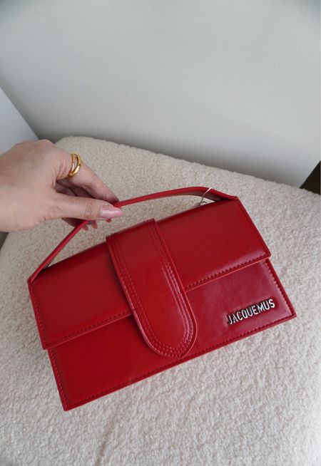 Red Jacquemus bag 

#LTKsalealert #LTKfindsunder100 #LTKfindsunder50