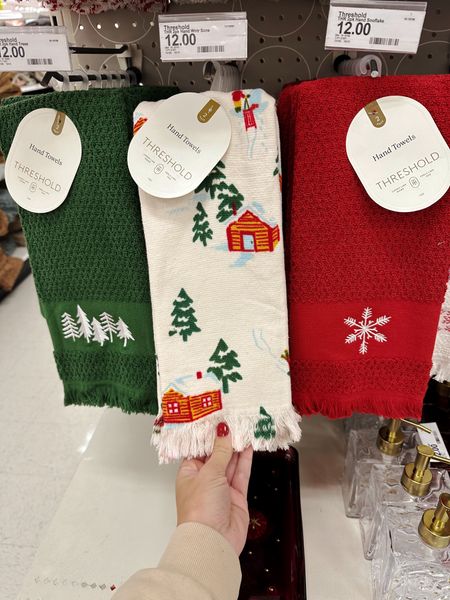 Grabbed these ski lodge hand towels for our guest bath ❤️ 

#LTKHoliday #LTKSeasonal #LTKhome