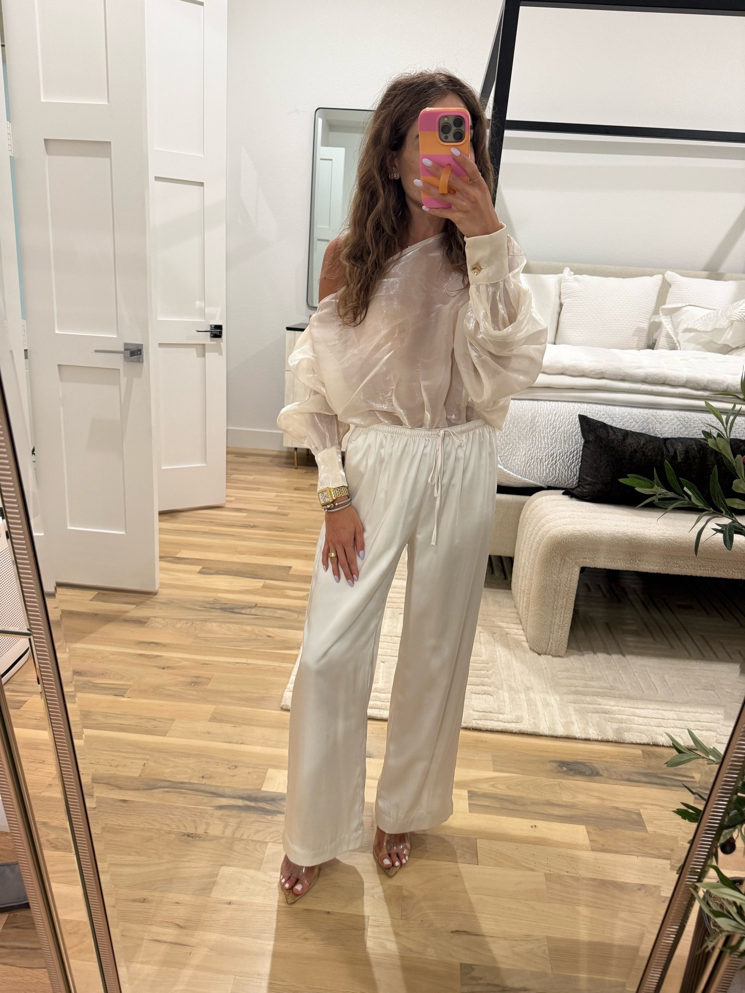 Fun sheer bodysuit for date might with satin pull on pants size xxs short

#LTKSeasonal #LTKPetite