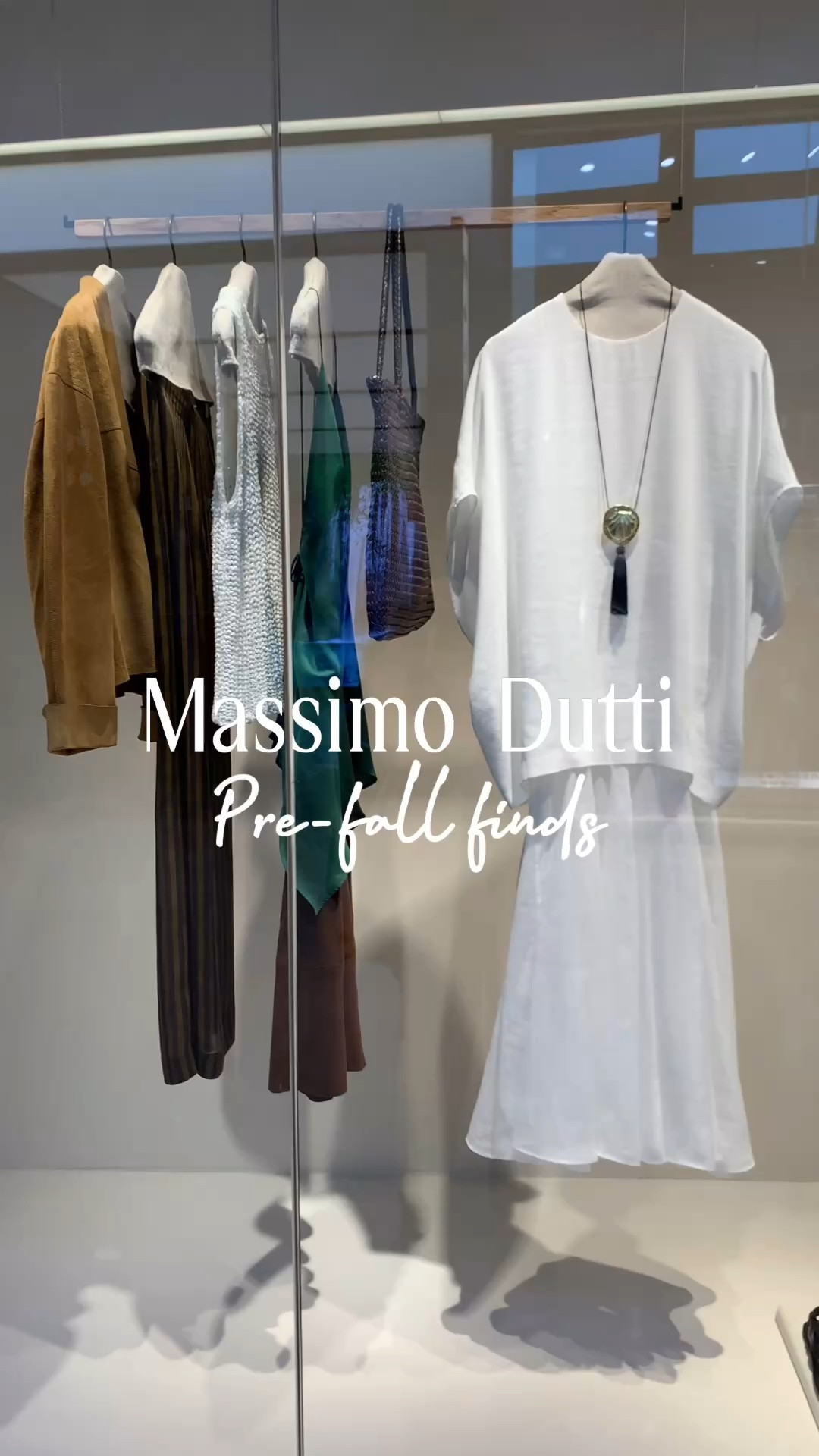 Massimo Dutti fall finds 🖤

Tags: summer outfits 2026, pre-fall, early fall, easy styling, chic & basic outfit, Parisian look, capsule wardrobe, office look, brunch style, high street, linen, leather, bomber jacket.

#LTKautumn #LTKworkwear #LTKdatenight