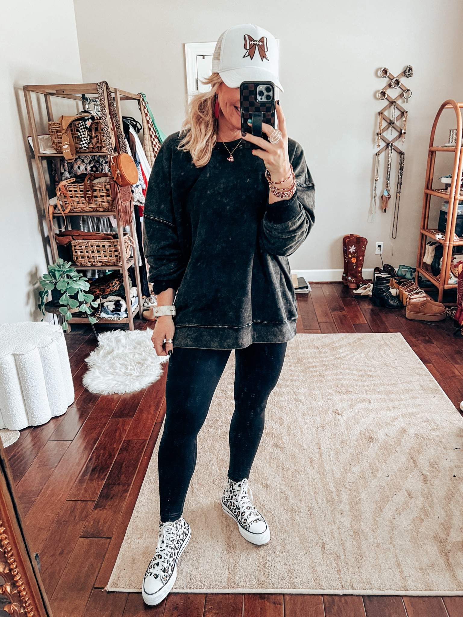 Let’s get dressed, cozy weekend style! 🏈
This oversized sweatshirt is so CUTE! It comes in 3 colors and is the coziest! 

Sweatshirt - I sized up to a L for a more oversized fit 
Tank underneath - size M/L
Faux leather leggings - size M
Sneaks - sized down 

🏁♥️ Necklace is @shopbeljoy save with code MANDIE25 
Watchband save with code MANDIE


#LTKStyleTip #LTKOver40 #LTKShoeCrush